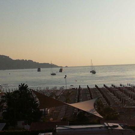 B&B Baia Delle Sirene Giardini Naxos Exteriér fotografie